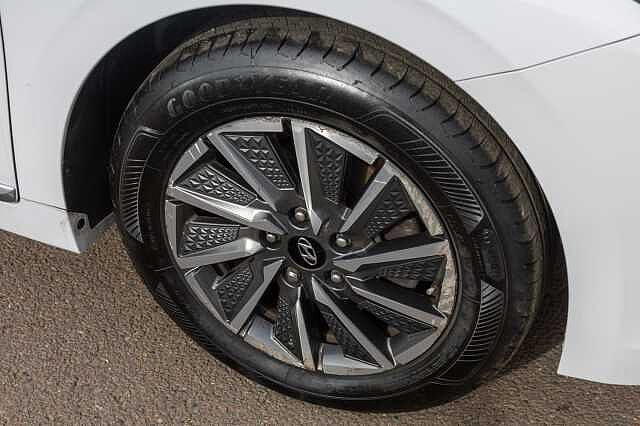 Hyundai IONIQ 100kW Premium SE 38kWh 5dr Auto