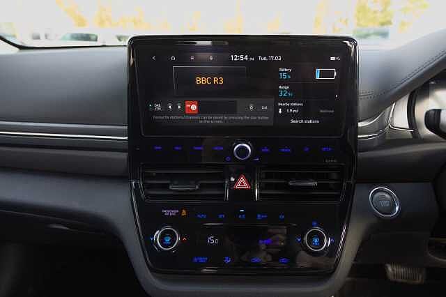 Hyundai IONIQ 100kW Premium 38kWh 5dr Auto