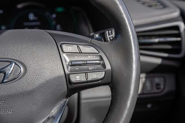 Hyundai IONIQ 100kW Premium 38kWh 5dr Auto