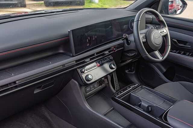 Hyundai TUCSON 1.6T Hybrid N Line S 5dr Auto Black