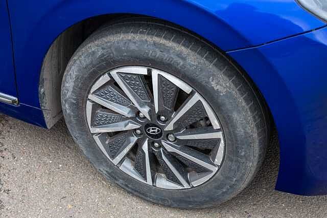 Hyundai IONIQ 100kW Premium 38kWh 5dr Auto