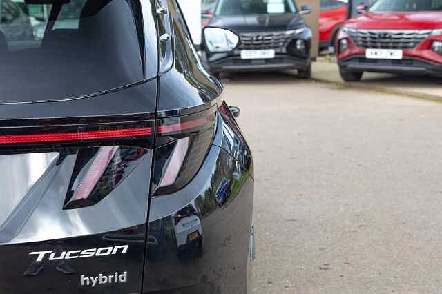 Hyundai TUCSON 1.6T Hybrid N Line S 5dr Auto Black