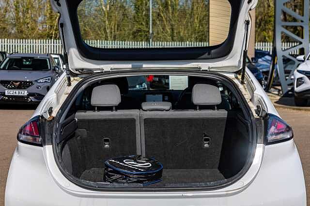 Hyundai IONIQ 100kW Premium 38kWh 5dr Auto