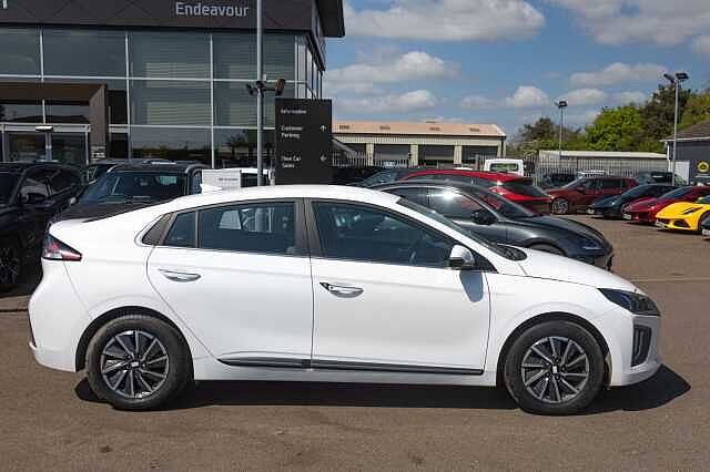 Hyundai IONIQ 100kW Premium 38kWh 5dr Auto
