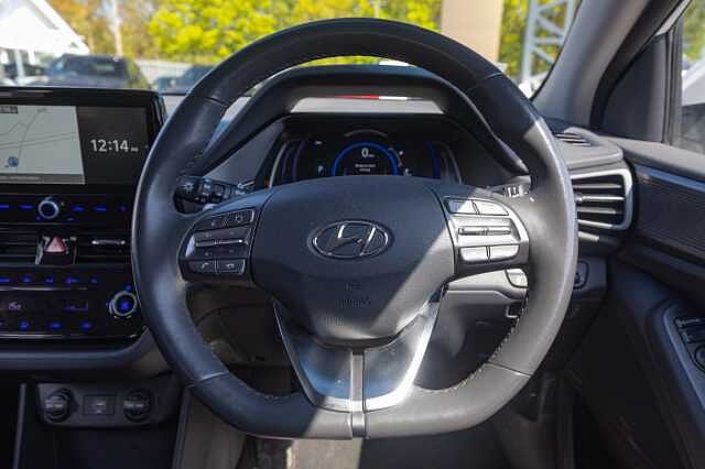 Hyundai IONIQ 100kW Premium 38kWh 5dr Auto