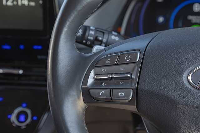 Hyundai IONIQ 100kW Premium 38kWh 5dr Auto