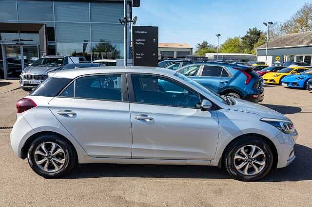 Hyundai i20 1.2 MPi SE 5dr