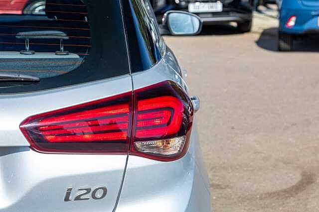 Hyundai i20 1.2 MPi SE 5dr