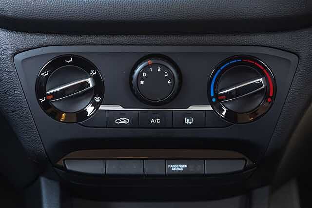 Hyundai i20 1.2 MPi SE 5dr