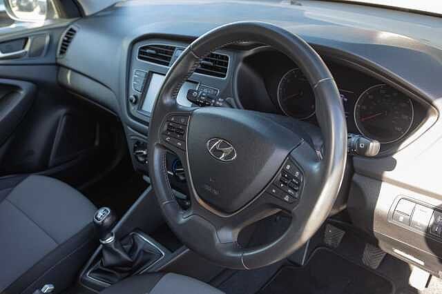 Hyundai i20 1.2 MPi SE 5dr