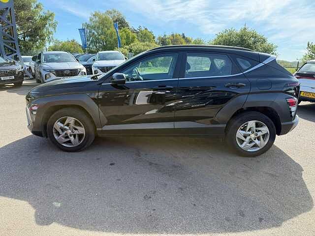 Hyundai KONA 1.6T 138 Advance 5dr DCT Black