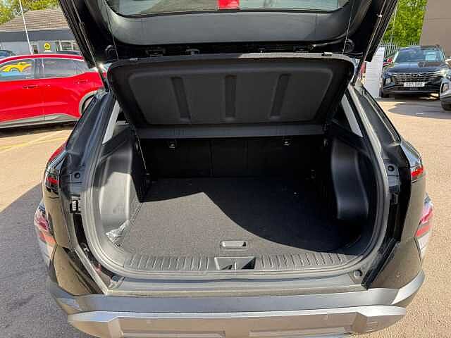 Hyundai KONA 1.6T 138 Advance 5dr DCT Black