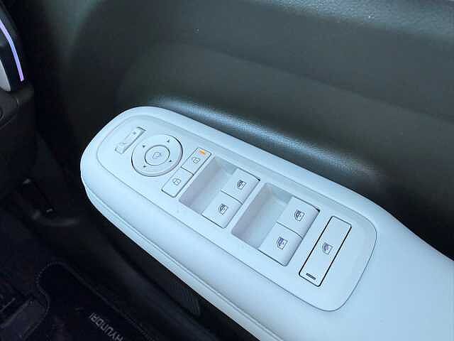 Hyundai SANTA FE 1.6 TGDi Plug-in Hybrid Ultimate 5dr 4WD Auto