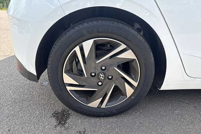 Hyundai i20 1.0T GDi 48V MHD SE Connect 5dr
