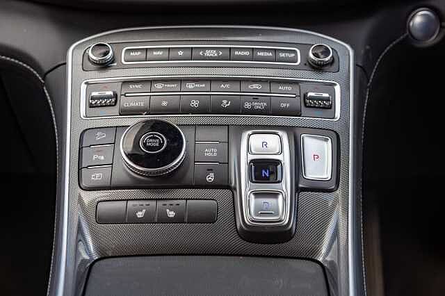 Hyundai SANTA FE 1.6 TGDi Hybrid Premium 5dr Auto