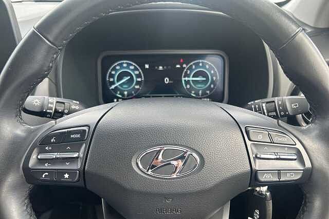 Hyundai KONA 1.0 TGDi 48V MHEV SE Connect 5dr White
