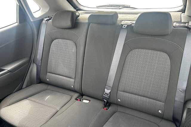 Hyundai KONA 1.0 TGDi 48V MHEV SE Connect 5dr White