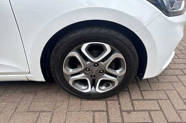 Hyundai i20 1.2 MPi Play 5dr