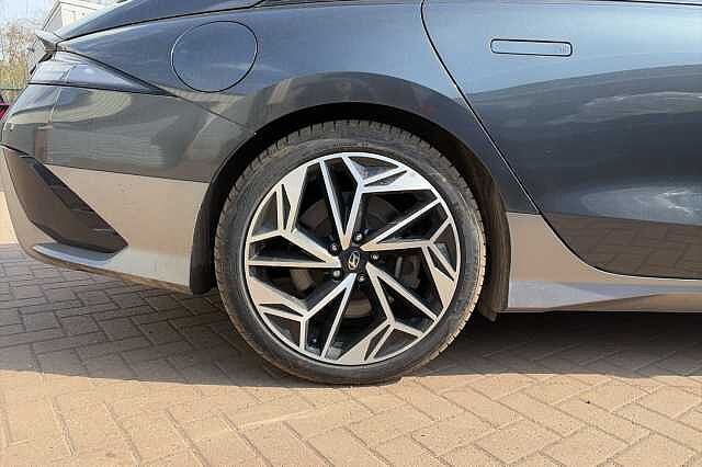 Hyundai IONIQ 6 168kW Premium 77kWh 4dr Auto