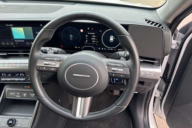 Hyundai KONA 160kW Advance 65kWh 5dr Auto White