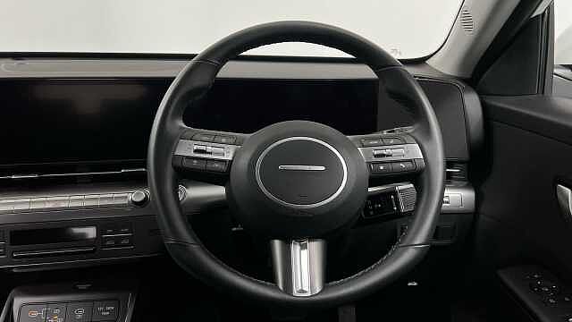 Hyundai KONA 1.6 T-GDi Advance SUV 5dr Petrol DCT Euro 6 (s/s) (138 ps) Atlas White