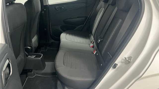 Hyundai I10 1.0 Advance Hatchback 5dr Petrol Auto Euro 6 (s/s) (63 ps) White