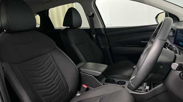 Hyundai TUCSON 1.6 T-GDi Premium SUV 5dr Petrol Manual Euro 6 (s/s) (160 ps) ABYSS BLACK