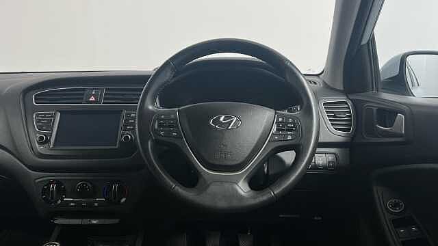 Hyundai I20 1.2 SE Launch Edition Hatchback 5dr Petrol Manual Euro 6 (s/s) (84 ps) Grey