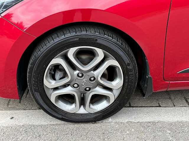 Hyundai I20 1.0 T-GDi Premium SE Nav Hatchback 5dr Petrol Manual Euro 6 (s/s) (120 ps) Red