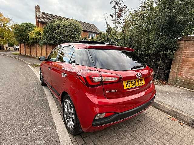 Hyundai I20 1.0 T-GDi Premium SE Nav Hatchback 5dr Petrol Manual Euro 6 (s/s) (120 ps) Red