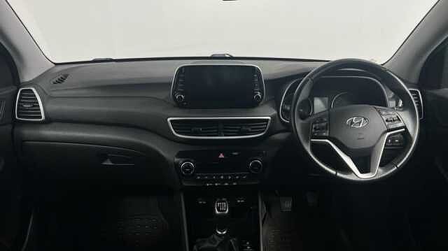 Hyundai TUCSON 1.6 GDi SE Nav SUV 5dr Petrol Manual Euro 6 (s/s) (132 ps) Black