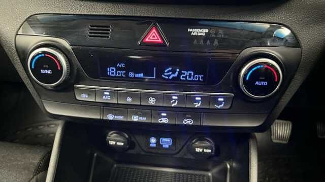 Hyundai TUCSON 1.6 GDi SE Nav SUV 5dr Petrol Manual Euro 6 (s/s) (132 ps) Black