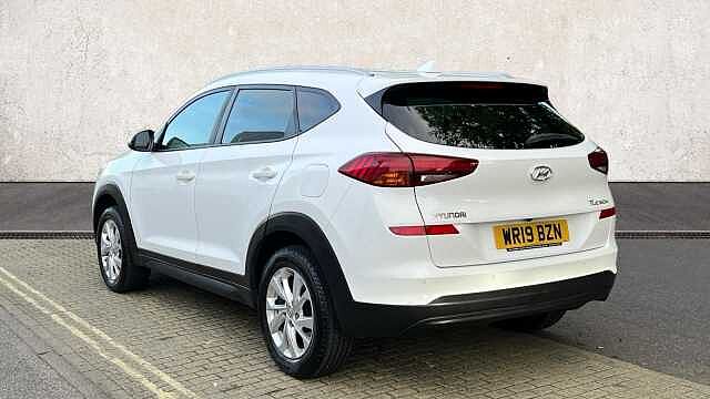 Hyundai TUCSON 1.6 GDi SE Nav SUV 5dr Petrol Manual Euro 6 (s/s) (132 ps) White