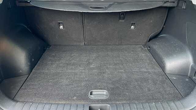 Hyundai TUCSON 1.6 GDi SE Nav SUV 5dr Petrol Manual Euro 6 (s/s) (132 ps) White