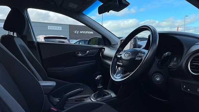 Hyundai KONA 1.0 T-GDi SE SUV 5dr Petrol Manual Euro 6 (s/s) (120 ps)