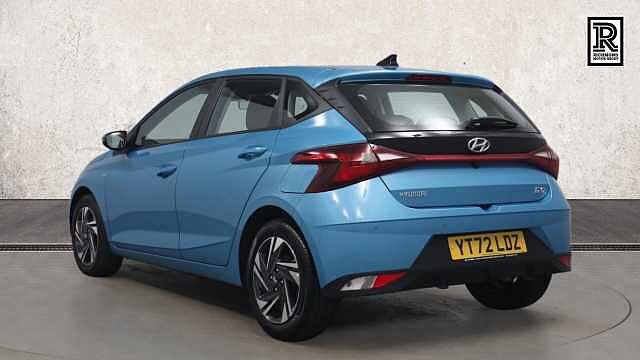 Hyundai I20 1.0 T-GDi MHEV SE Connect Hatchback 5dr Petrol Hybrid Manual Euro 6 (s/s) (100 p Blue