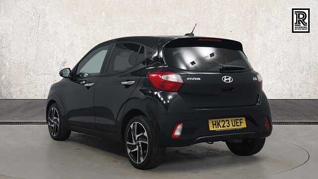 Hyundai I10 1.0 Premium Hatchback 5dr Petrol Auto Euro 6 (s/s) (67 ps) Black