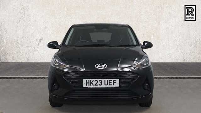 Hyundai I10 1.0 Premium Hatchback 5dr Petrol Auto Euro 6 (s/s) (67 ps) Black