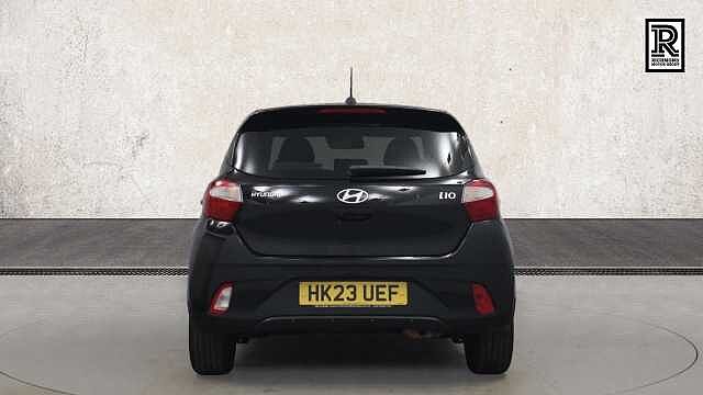 Hyundai I10 1.0 Premium Hatchback 5dr Petrol Auto Euro 6 (s/s) (67 ps) Black