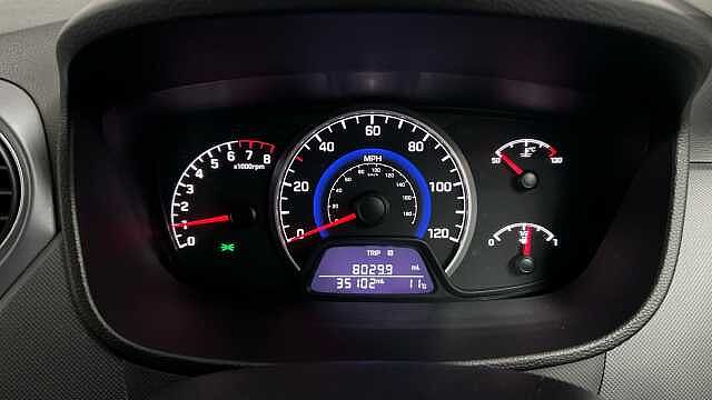 Hyundai i10 1.0 SE Hatchback 5dr Petrol Manual Euro 6 (67 ps)