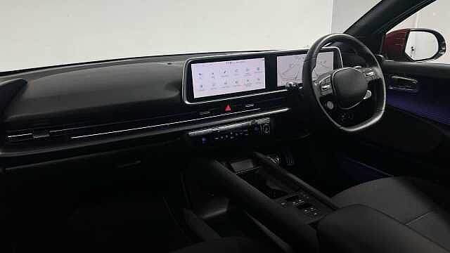Hyundai IONIQ 6 77.4kWh Premium Saloon 4dr Electric Auto (228 ps)