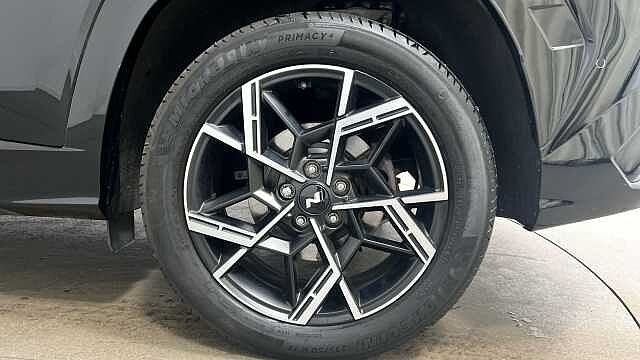 Hyundai TUCSON 1.6 T-GDi MHEV N Line S SUV 5dr Petrol Hybrid DCT Euro 6 (s/s) (160 ps) Black