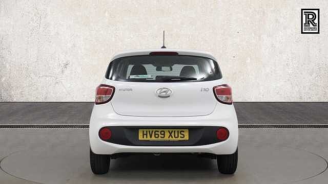 Hyundai i10 1.0 SE Hatchback 5dr Petrol Manual Euro 6 (67 ps)