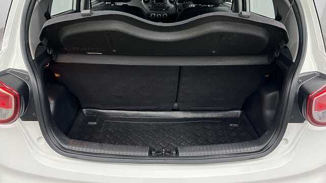 Hyundai i10 1.0 SE Hatchback 5dr Petrol Manual Euro 6 (67 ps)