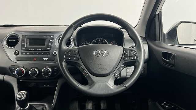 Hyundai i10 1.0 SE Hatchback 5dr Petrol Manual Euro 6 (67 ps)