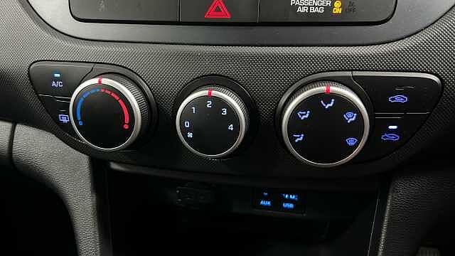 Hyundai i10 1.0 SE Hatchback 5dr Petrol Manual Euro 6 (67 ps)