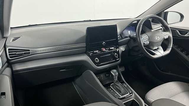 Hyundai IONIQ 1.6 h-GDi 1st Edition Hatchback 5dr Petrol Hybrid DCT Euro 6 (s/s) (141 ps)