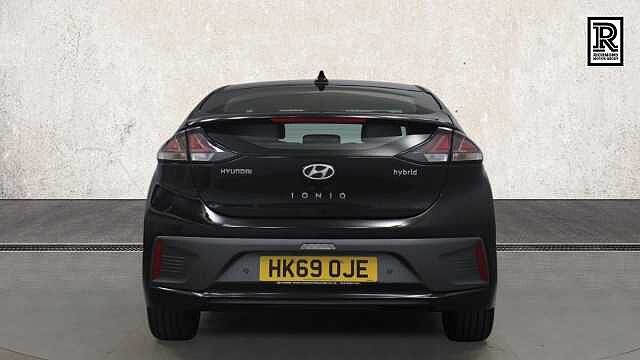 Hyundai IONIQ 1.6 h-GDi 1st Edition Hatchback 5dr Petrol Hybrid DCT Euro 6 (s/s) (141 ps)
