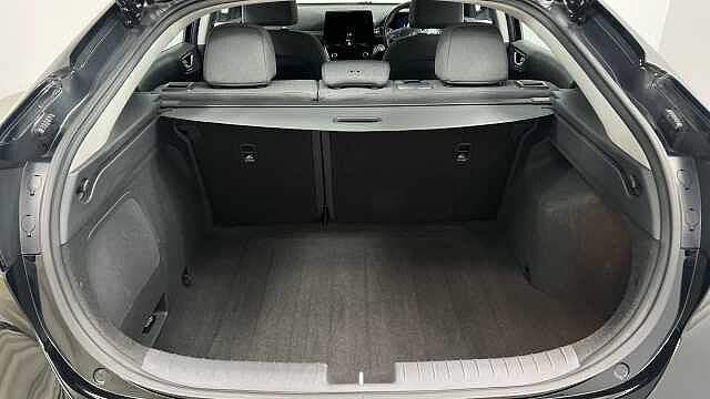 Hyundai IONIQ 1.6 h-GDi 1st Edition Hatchback 5dr Petrol Hybrid DCT Euro 6 (s/s) (141 ps)