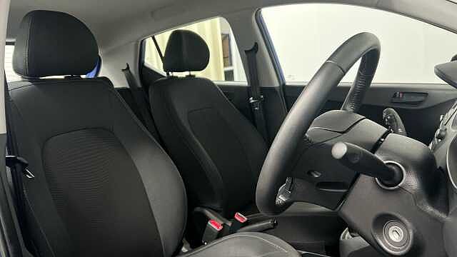 Hyundai i10 1.2 SE Hatchback 5dr Petrol Manual Euro 6 (87 ps)